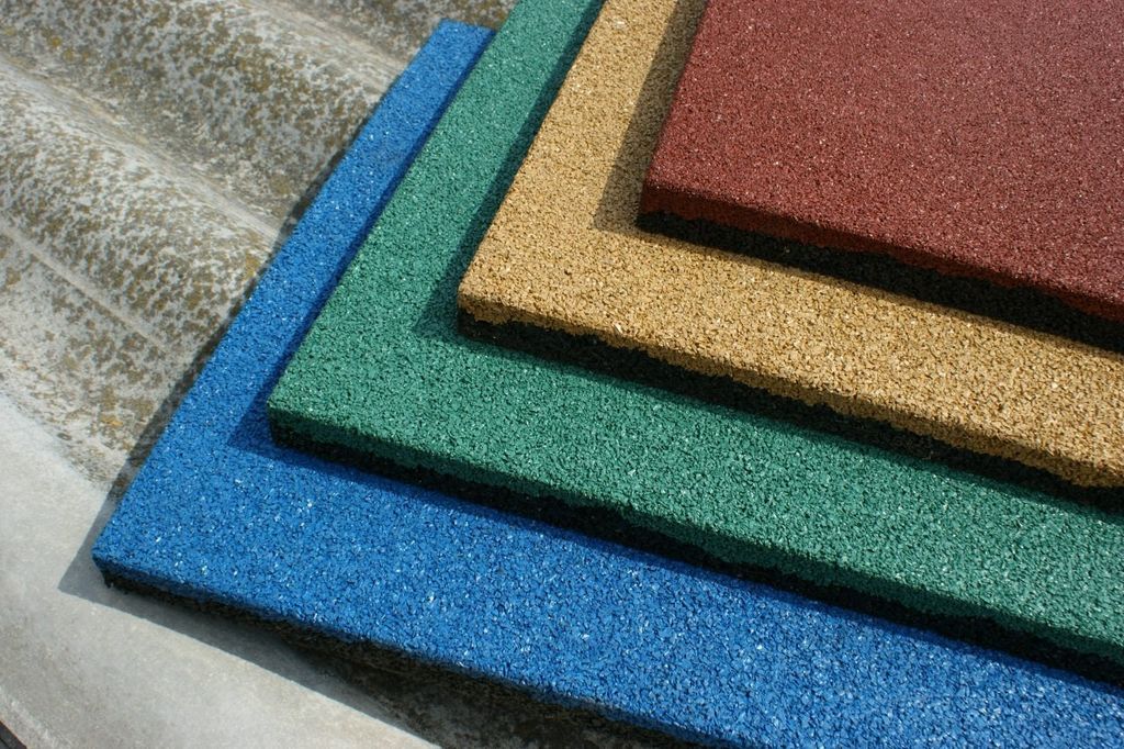 Продажа резиновой тротуарной плитки в Тихвине